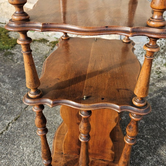 Image 1 of Französisches antikes mobiles Holzregal auf Rollen – viktorianische Konsole – Musikregal – 1920er Jahre