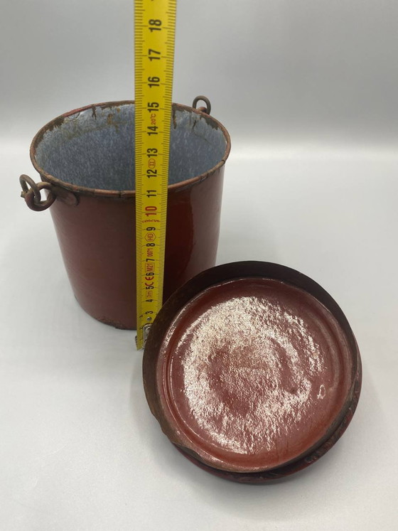 Brick Red Enameled Tin Worker's Lunch Box with Lid – France & Daverkosen, Decorative Objects, Iron (photo 3 of 4)