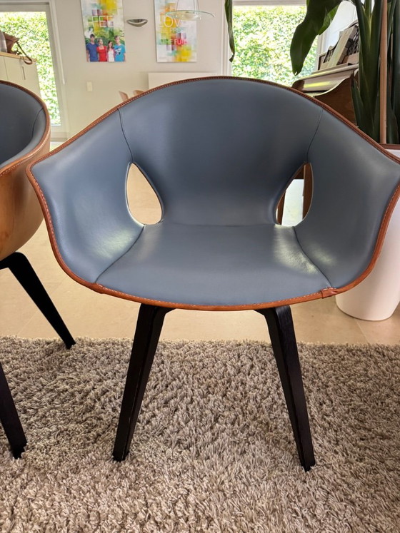 2x Poltrona Frau Design Kuipstoelen – Leather, Wood (photo 8 of 12)