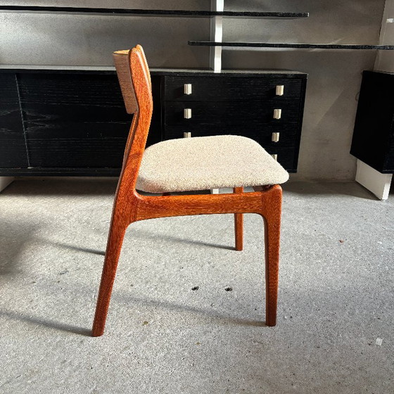 4 Teak Dining chairs by P.E. Jørgensen for Farsø, P. E. Jørgensen for Farsø, Wood, Textile, Brown (photo 9 of 11)
