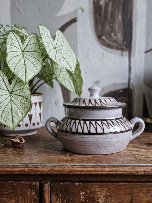 Vintage covered ceramic pot from Vallauris, Émile Masson, 1960s-1970s – decoratieve objecten (photo 2 of 8)