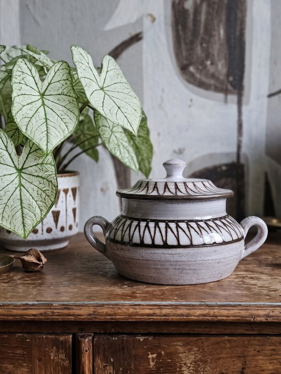Vintage covered ceramic pot from Vallauris, Émile Masson, 1960s-1970s – Decorative Objects (photo 2 of 8)