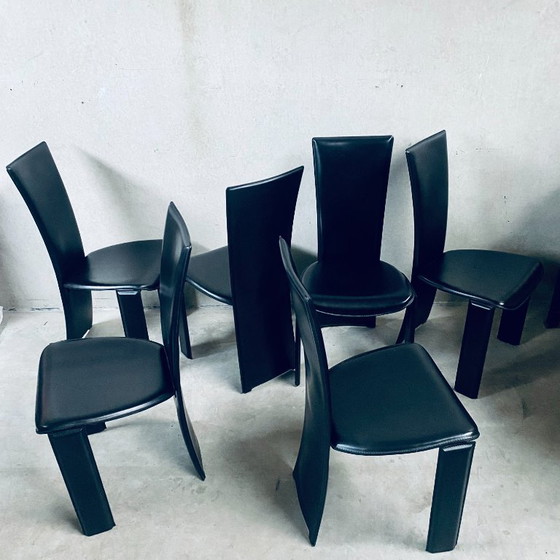 Image 1 of 6 x Schwarze Leder-Esszimmerstühle von Pietro Costantini, italienisches Design, 1980