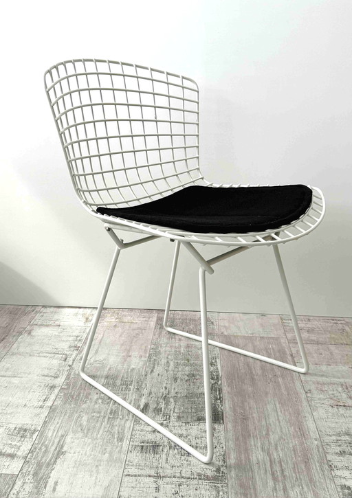 Harry Bertoia, 1970s The Wire Chair model 420 for Knol International.