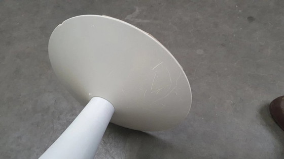 Image 1 of Mesa de jardín de diseño Miss Balù Philippe Starck Kartell