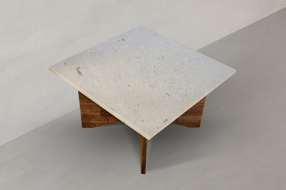 Image 1 of Couchtisch quadrata Crema Perla aus Naturstein und Massivholz Eiche