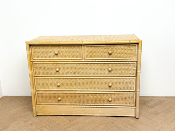 Image 1 of Vintage faux bamboe, rotan rieten ladekast, commode 
