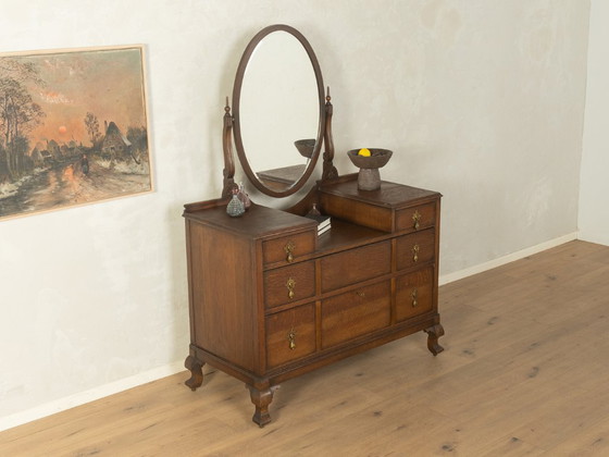 Kaptafel uit de 19e eeuw, gemaakt in Groot-Brittannië. – Glass, Wood (photo 5 of 13)