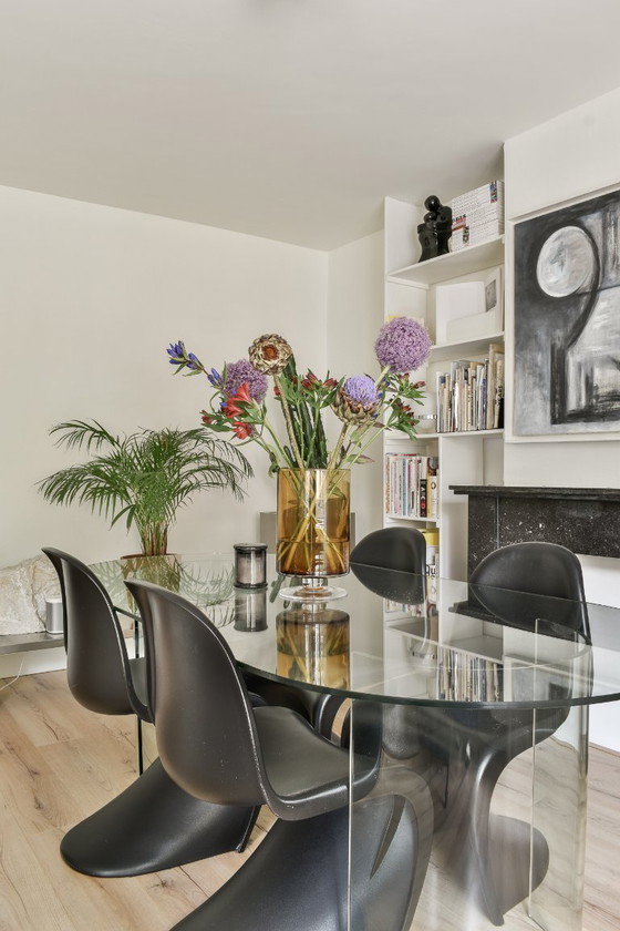 Image 1 of 4x Imitation Panton Chair – Black | Space Age