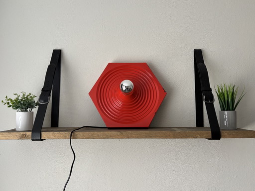 Lampada da parete vintage rossa GDR dal design spaziale VEB Leuchtenbau
