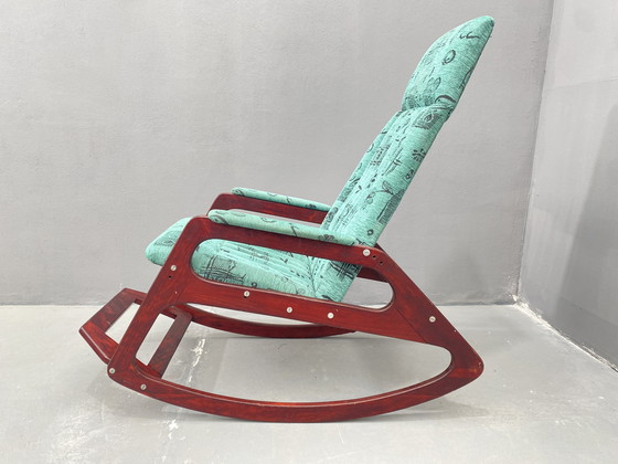 Image 1 of ÚLUV Schaukelstuhl aus Holz - Tschechoslowakei, 1970er Jahre, originaler sehr guter Zustand
