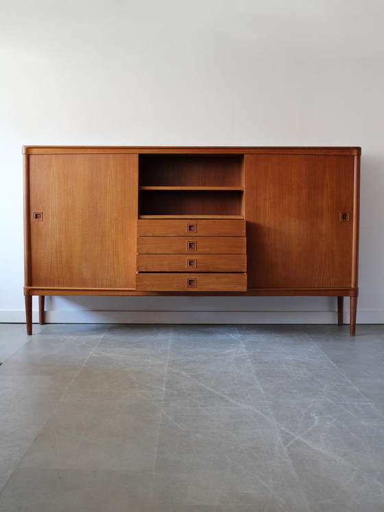 Image 1 of Vintage Deens highboard door H.W. Klein voor Bramin