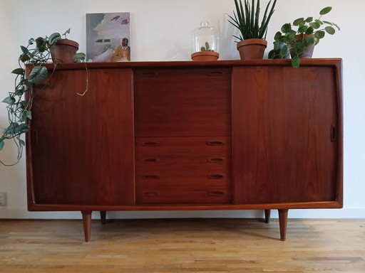 HP Hansen Deens mid century highboard