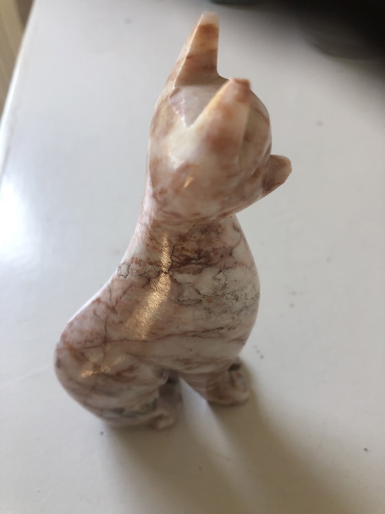 Image 1 of Vintage pink marble-veined kitten