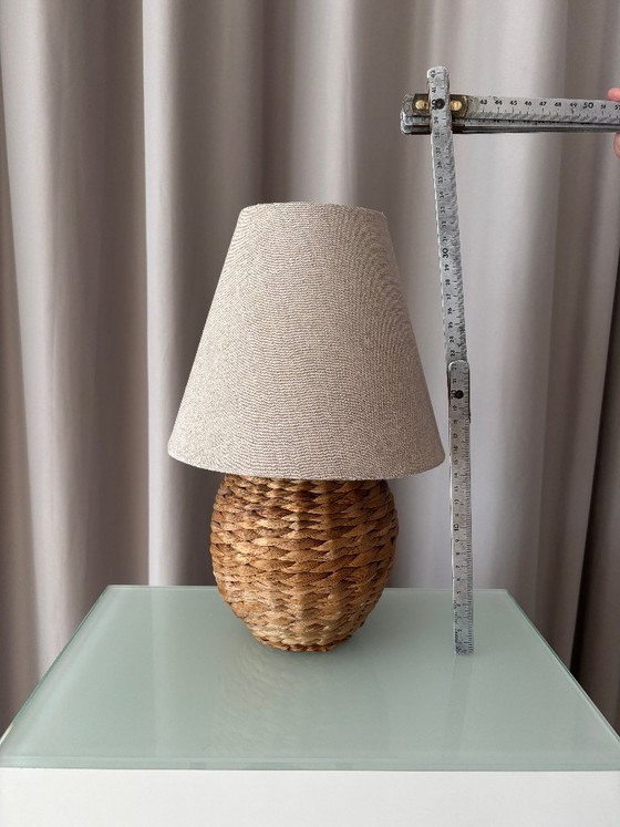 Lampe de table vintage en rotin tressé avec abat-jour en lin – Rattan (photo 12 of 12)