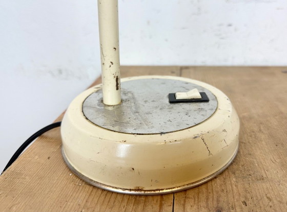 Image 1 of Beige Industrial Gooseneck Table Lamp, 1960s