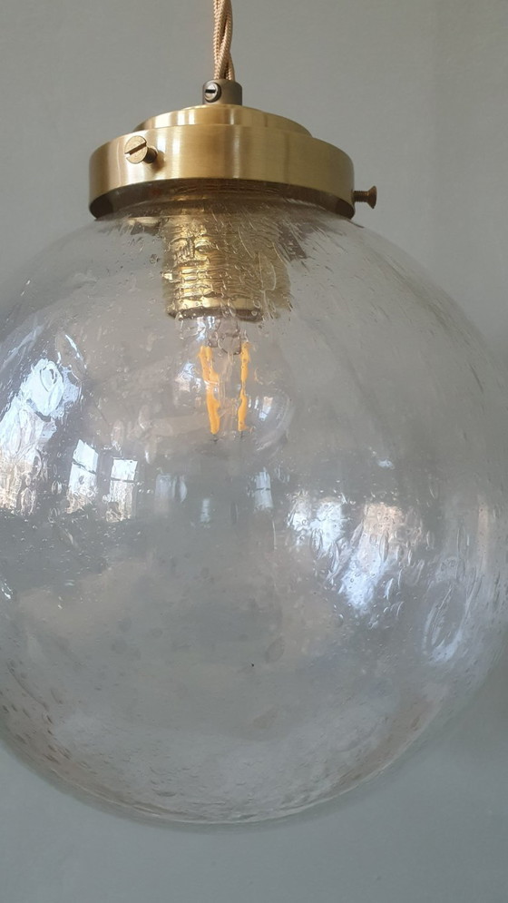 Image 1 of Vintage plafond hanglamp van getextureerd / bubbelglas - Mid Century
