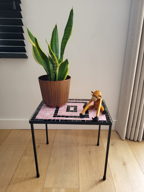 Image 1 of Tavolo vintage per piante con piano in mosaico di piastrelle rosa e nere, anni '60