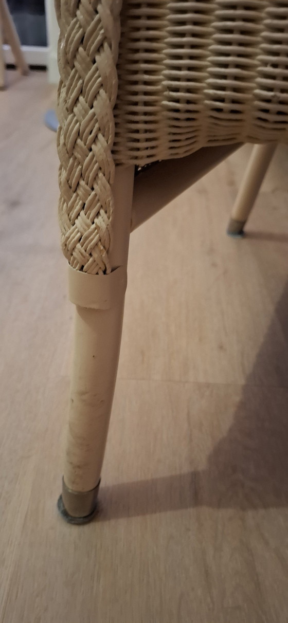 Image 1 of Essgruppe mit Tisch und 4 Lloyd Loom Stühlen