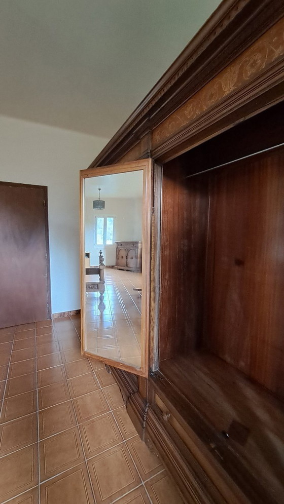 Image 1 of LOTE: Casa de 5 habitaciones con dormitorio doble