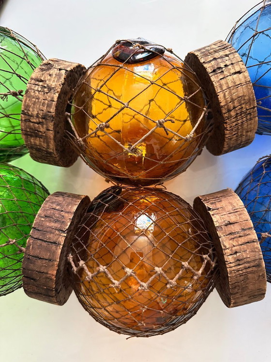 Image 1 of Visdobber gemaakt van geblazen glas, kurk en touw. Frankrijk, jaren 60.