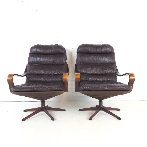Image 1 of Lot de 2 fauteuils pivotants vintage, design danois moderne du milieu du siècle