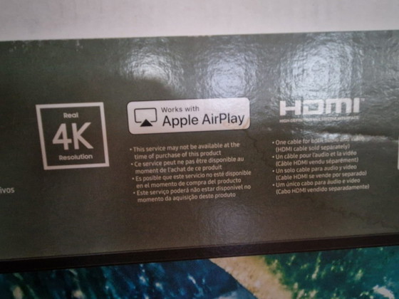 Image 1 of Mobile TV di design con sollevatore TV e TV Samsung (nuovo)