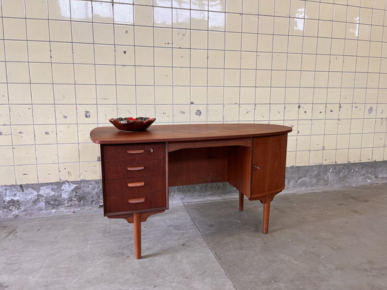 Image 1 of Vintage Scandinavian desk by HP Hansen