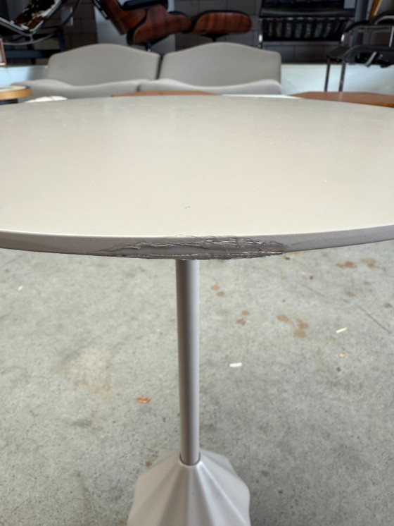 Image 1 of Table d'appoint Viccarbe Burin