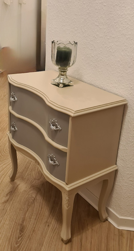 Image 1 of Vintage ladekast in Franse landelijke stijl