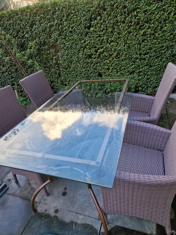 Glass garden table – Metal (photo 4 of 5)
