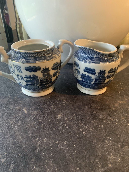 Milch- und Zuckerkännchen-Set