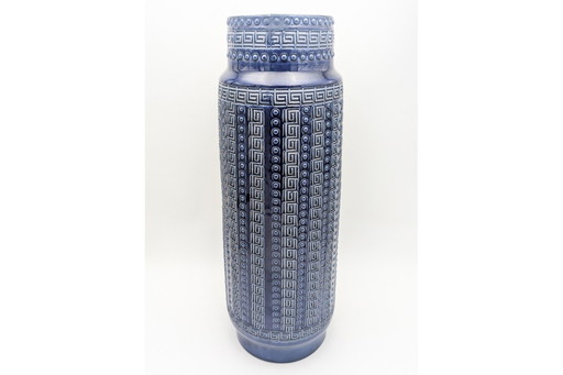 Vase from the 70s, model 645/30.