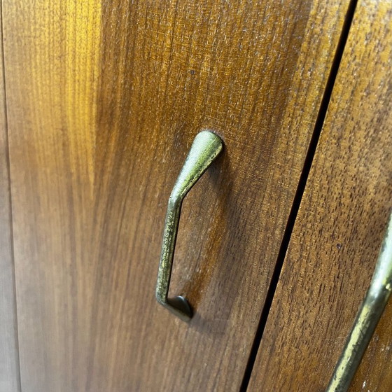 Lowboard aus Teakfurnier, 1960/70, Midcentury Modern – Highboards, Wood, Vintage (photo 14 of 17)