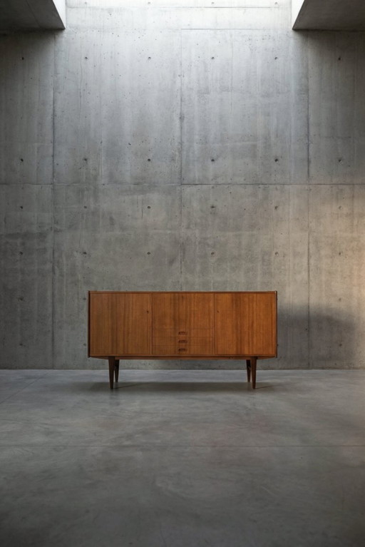 Buffet haut en teck, style scandinave moderne classique vintage, avec tiroirs, années 1960