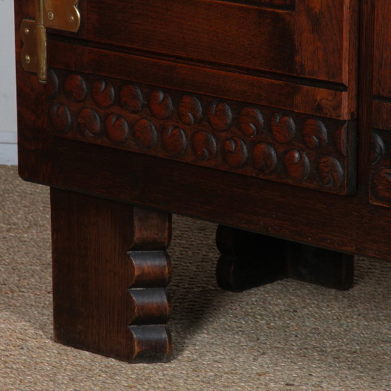 Sideboard aus Eiche und Messing im Stil von Charles Dudouyt, 1940 – Highboards, Wood (photo 7 of 11)