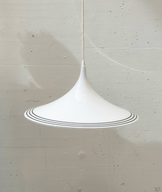 Pendant lamp "Witch's Hat" by Meblo Guzzini, 1970s – Ceiling lights, Plastic (photo 13 of 13)
