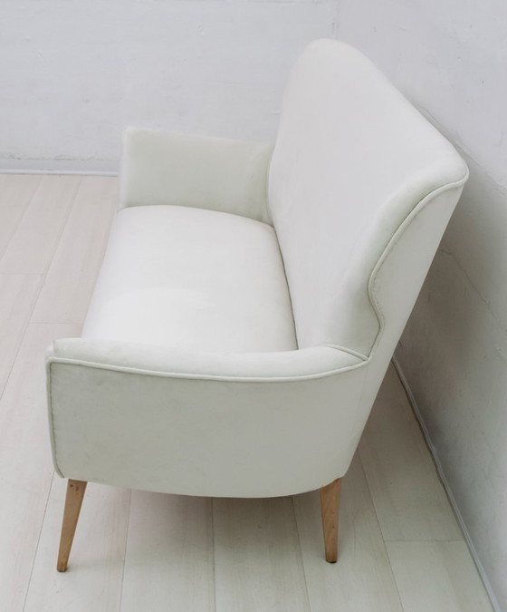 Image 1 of After Gio Ponti Mid-Century Modern Italian Velvet Small Sofa, 1950s