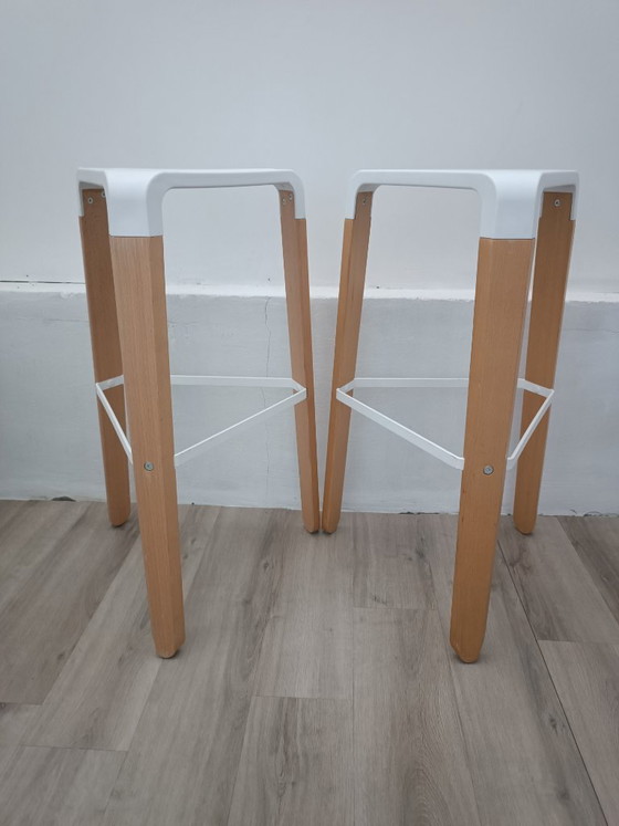 Taburetes de bar Picapau de Orlandini & Radice para Infiniti – Infinity, Wood (photo 3 of 10)
