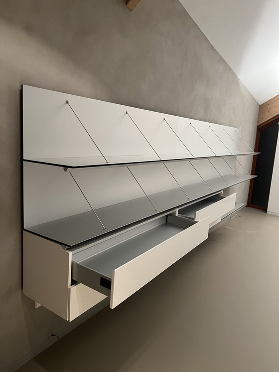 Image 1 of B&B italia wandkast