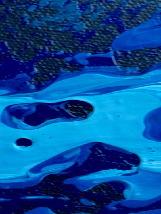 Image 1 of Too Shy – expressive abstract painting – blue/violet – 60x60 cm