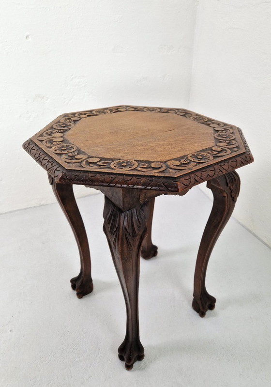 Image 1 of Antique Clawfoot Side Table in Oak