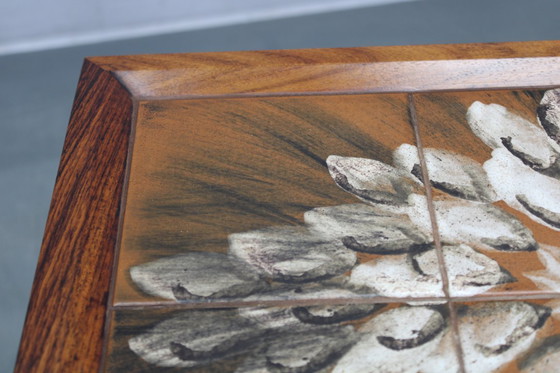 Image 1 of Mesas nido danesas de mediados de siglo, década de 1960, con tableros de azulejos