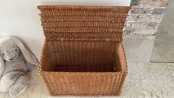 Handgemaakte, gesigneerde vintage aardewerk vaas – Ladekasten, Rattan (photo 11 of 37)