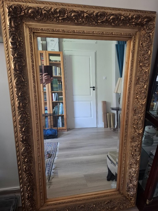 Grote facetspiegel met een rijk gedecoreerde barokke gouden lijst – Wood, Glass