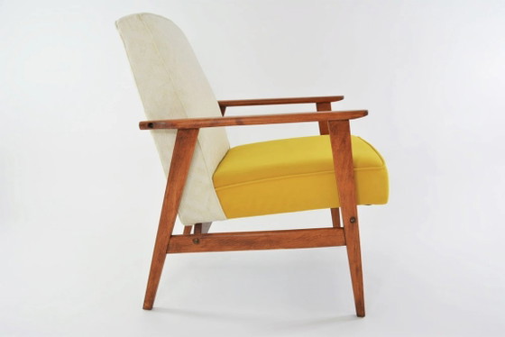 Image 1 of FOX tweekleurige gele fauteuil