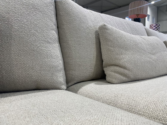 Image 1 of Banque Qliv