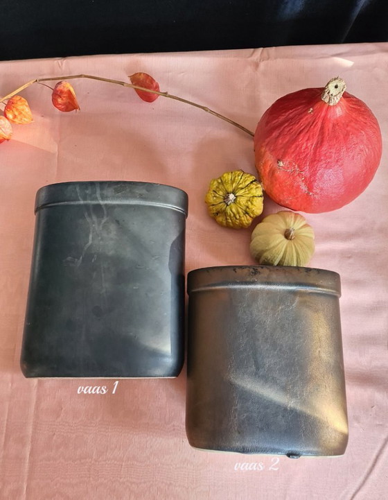 Image 1 of Ecri Living- Masters of Clay – vaso fatto a mano n. 02- ovale.