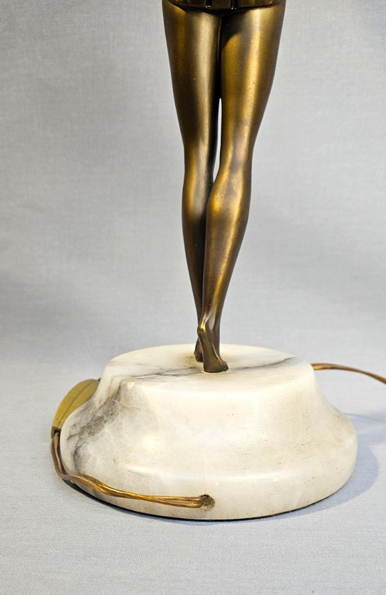 Image 1 of Table lamp - Patinated bronze-colored metal - Table lamp 'Dancer'