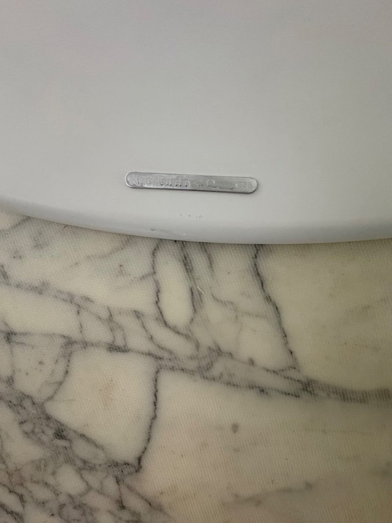 Image 1 of Knoll Saarinen 244 cm Calacatta plateau en marbre doré